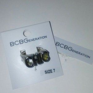 NWT BCBG Women's Stretch CHIC Ring Ret$18